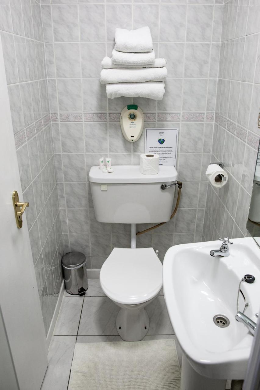 Aaron Court B&B Дублін Екстер'єр фото