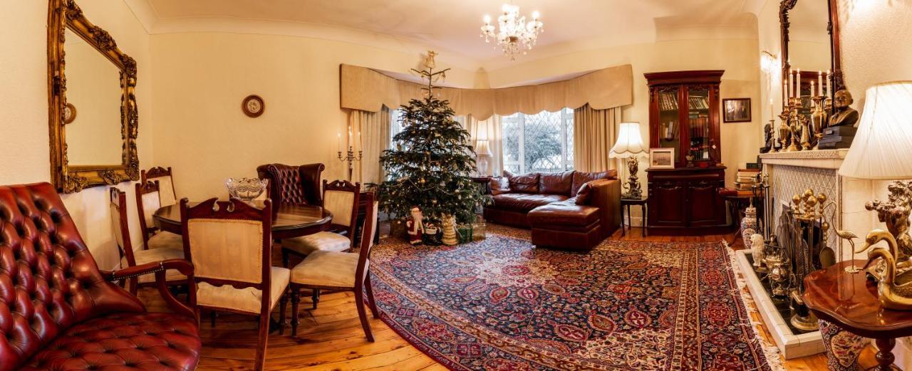 Aaron Court B&B Дублін Екстер'єр фото